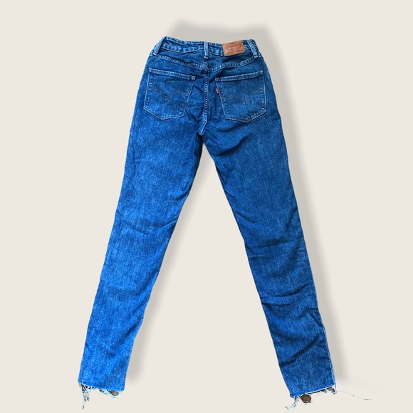 Levis 721 High Rise Skinny - Picture 3 of 4